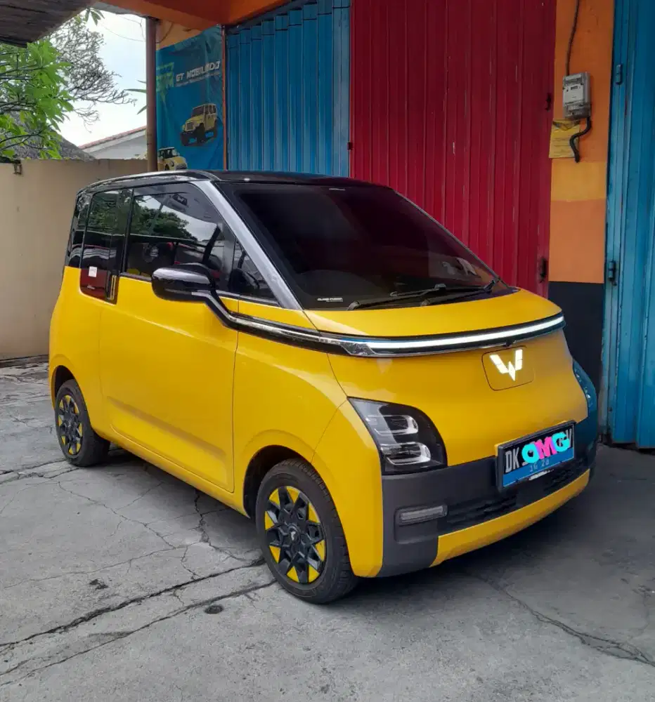 Km 14.000 Wuling Air EV Long Range 2023 asli bali gress