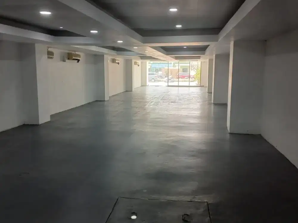 Ruangan Usaha  di Jalan Utama Pondok Indah, strategis selangkah Ke PIM