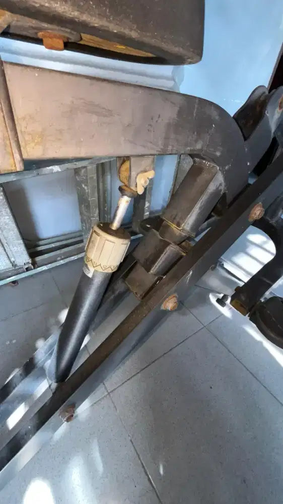 Elektronic jadul dvd,vcd,alat fitnes,tv