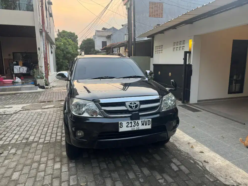 Fortuner 2.7 G 2005