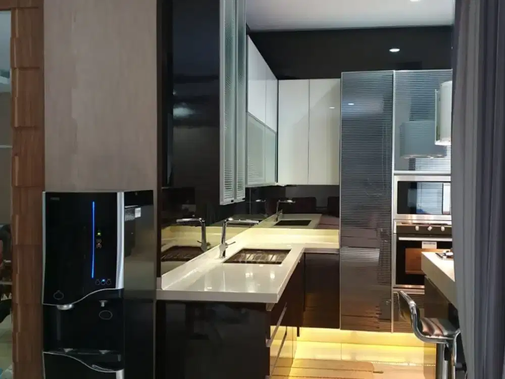 Facade modern rumah di pondok indah walking distance 200 M ke PERTOK dan Sekolah BM 400