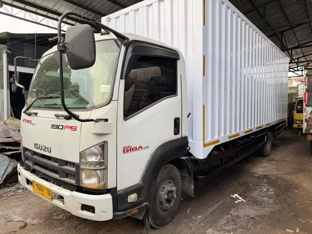 ISUZU GIGA FRR 190 PS BOX BESI TH 2018
