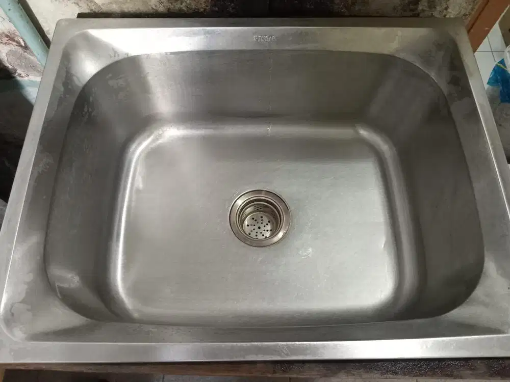 Wastafel cuci piring