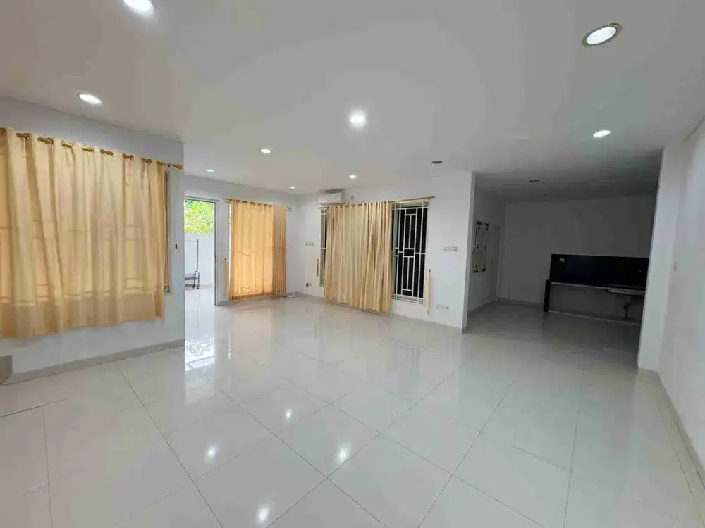 Disewakan Rumah Layar Permai Pik uk 11x12,5m
