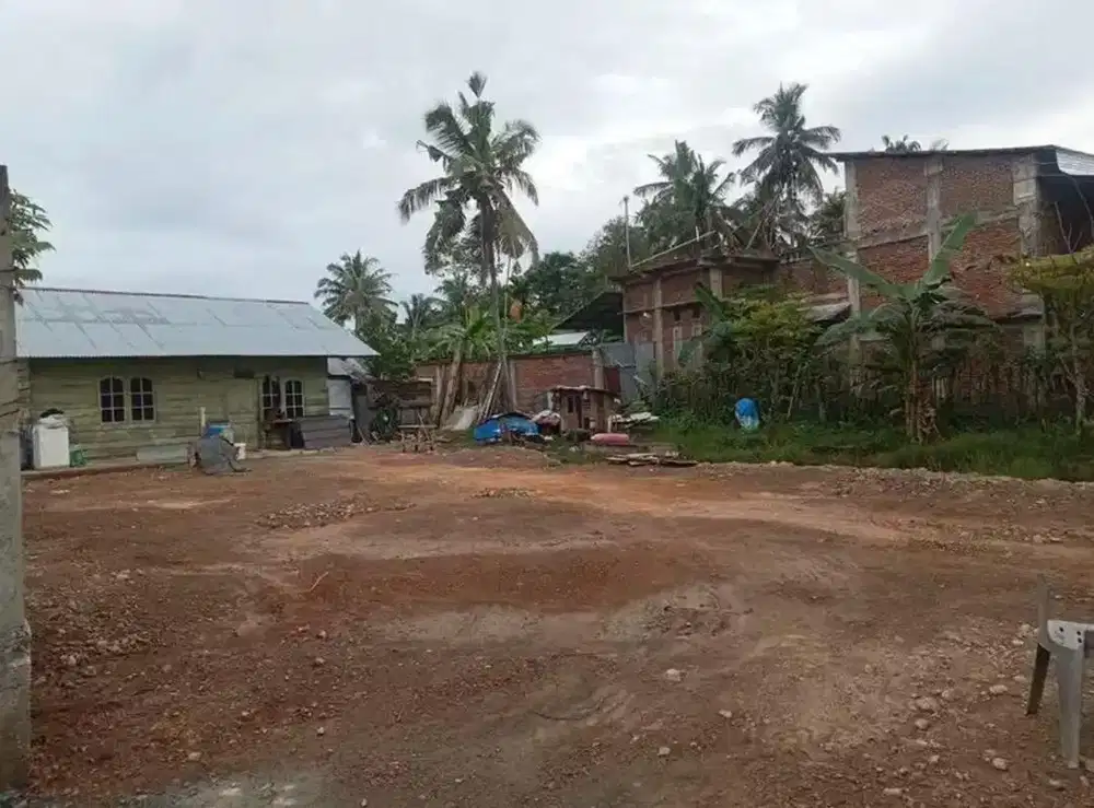 Tanah luas 550.M.gampong bayu kawasan perumahan