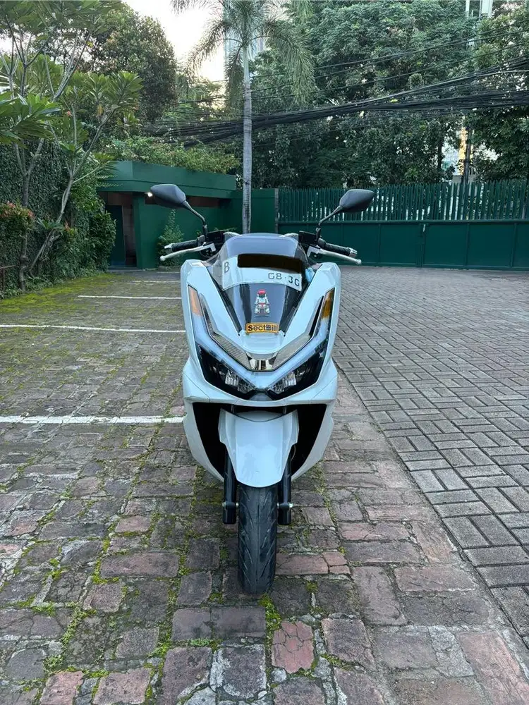 Km2rb honda PCX 160cc cbs iss pajak on