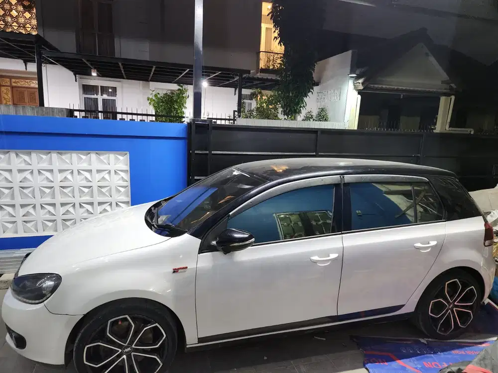 Volkswagen Golf 2011 Bensin