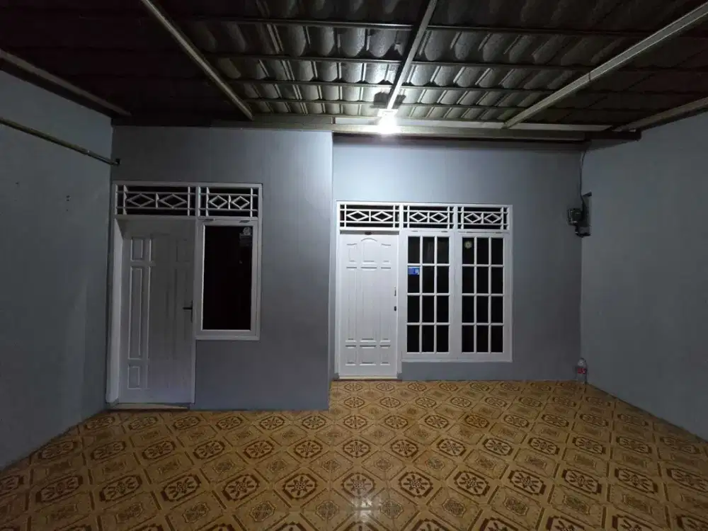 DISEWA RUMAH perumnas klender Jakarta Timur