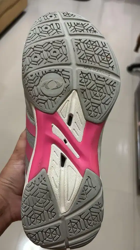 Sepatu Badminton dan Padel Astec Marksman sz 40