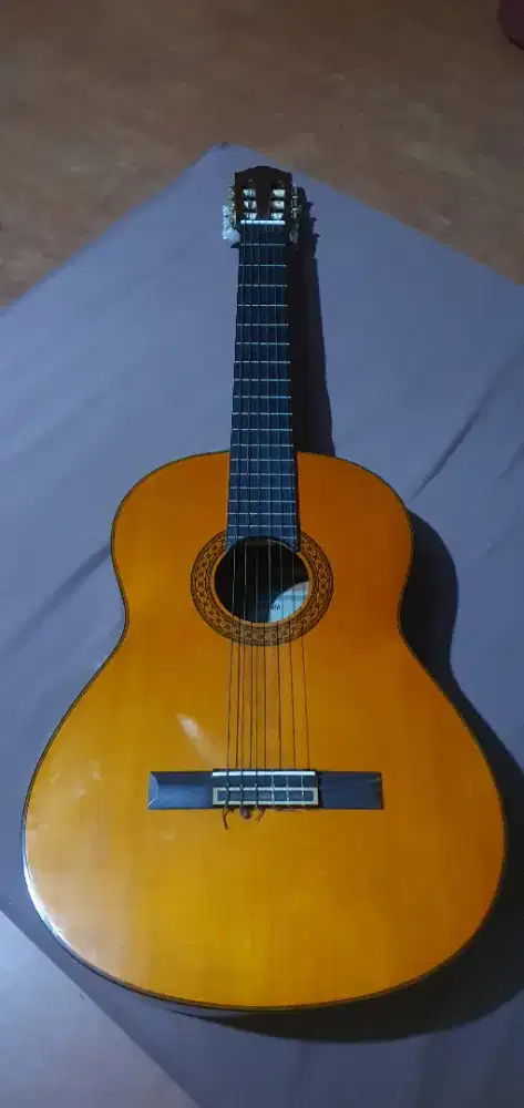 Gitar klasik yamaha c80