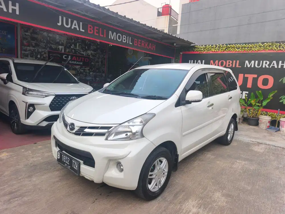 Xenia R Sporty 2012 Metik