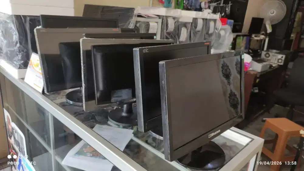 MONITOR LED 16 INCH COCOK UNTUK KOMPUTER DAN CCTV