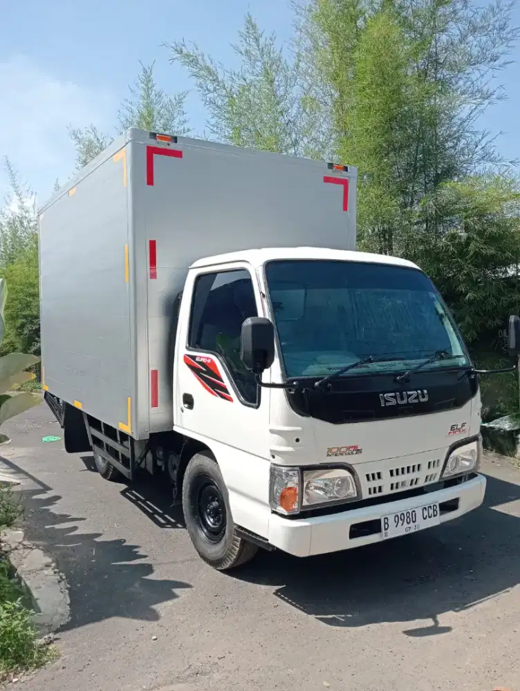 ISUZU ELF 2013 ENGKEL BOX JUMBO 16 KUBIK