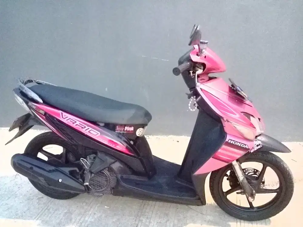 HONDA VARIO BPKB+FAKTUR
STATER TOPCER,,SEHAT OK
NORMAL SEMUA,,HIDUP