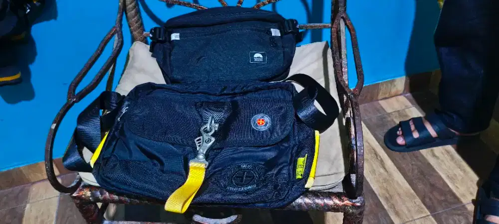 Paket Tas Pinggang Westward dan Tough Jeansmith