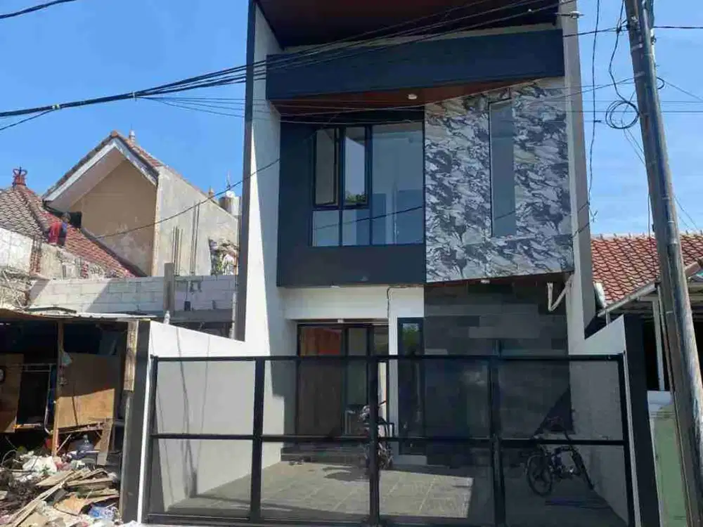 Rumah Baru 2 Lantai siap Huni di Rungkut Mapan Tengah, Sby Timur