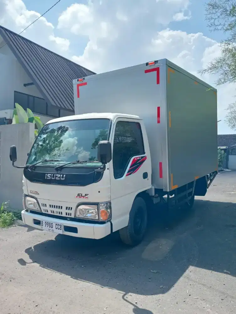 ISUZU ELF 2013 ENGKEL BOX JUMBO 16 KUBIK