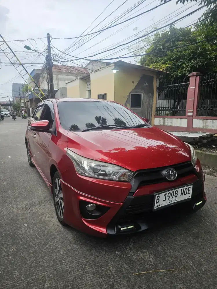 Yaris s trd 2015 metic