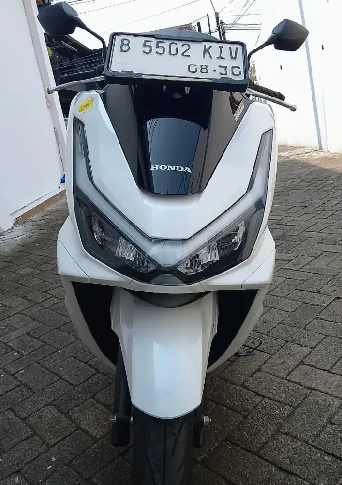 HONDA PCX 169 ABS LIKE NEW KM RENDAH