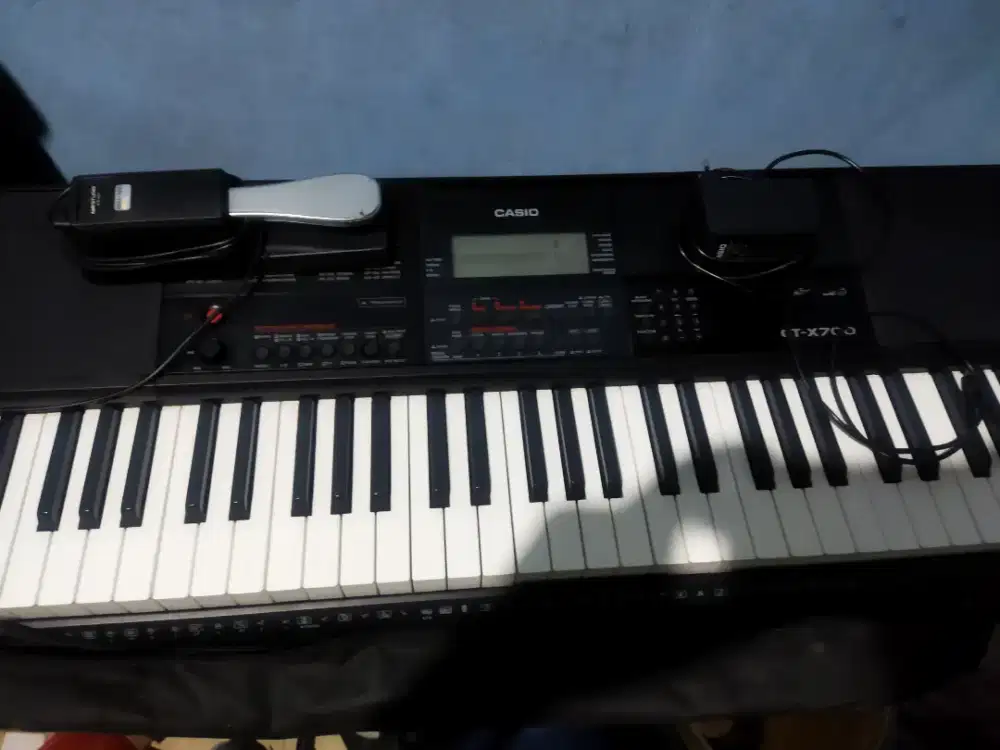 Dijual keyboard Casio Ctx 700 lengkap