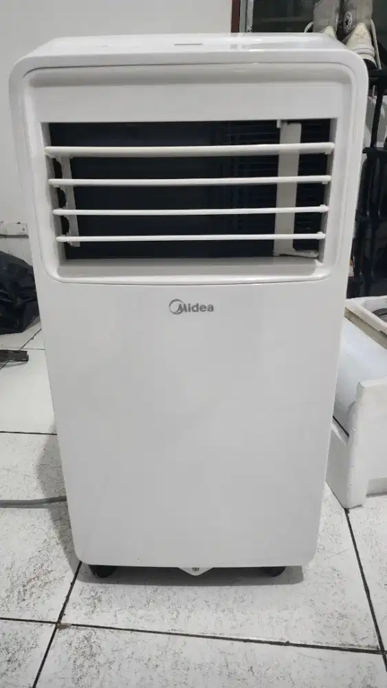 AC PORTABLE MIDEA 1PK