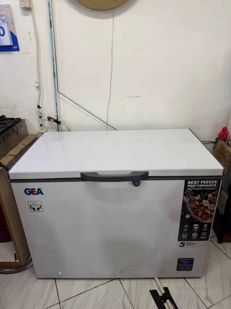 Freezer Gea 318 liter