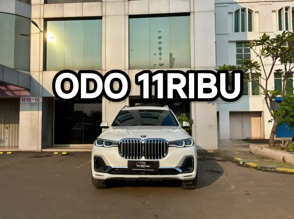 BMW X7 G07 XDrive40i 2021 / 2022 AT 3.0, Odo 11Ribu, Pajak Panjang