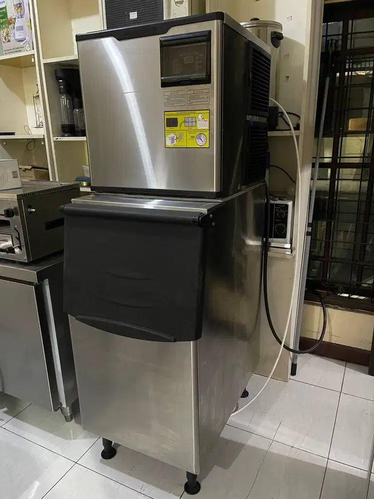 ICE MAKER GEA TF-420SN kondisi bagus