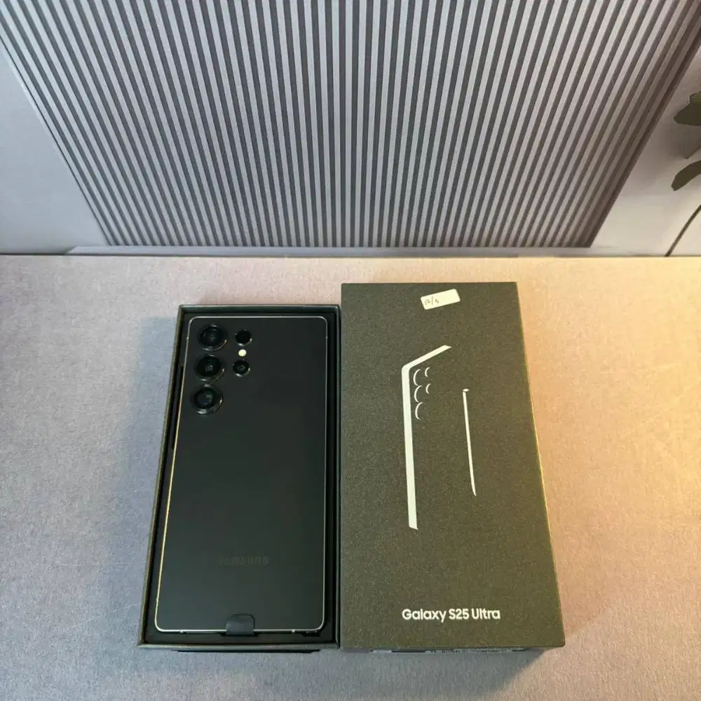 Samsung Galaxy S25 Ultra 12/256gb Resmi Indonesia