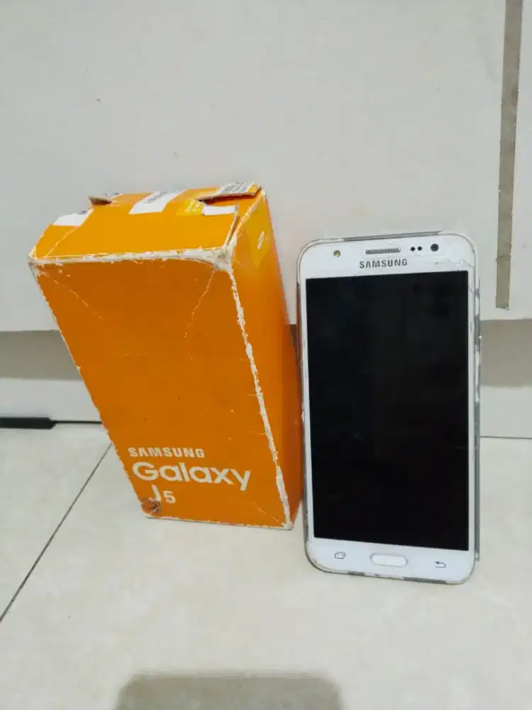 Samsung j5  4G hp+dus+casan