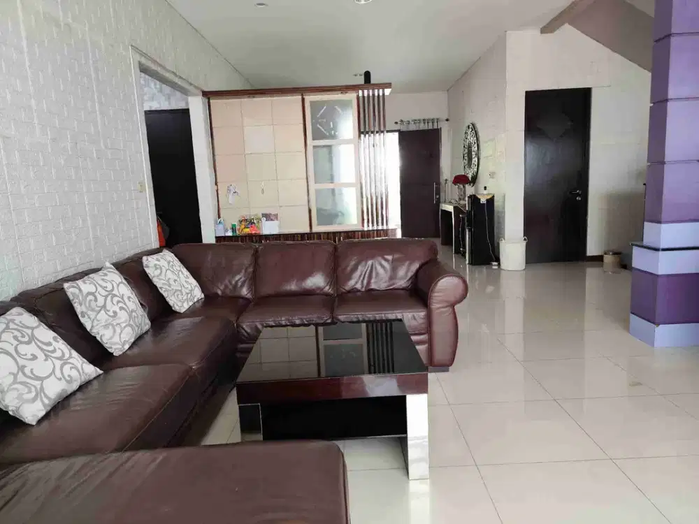rumah mewah jual cepat di cluster elite harapan indah 2 bekasi