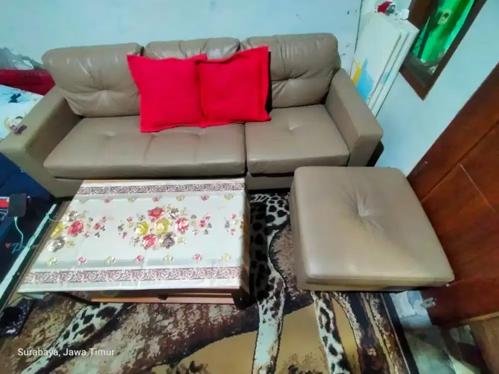 Jual sofa komplit dengan meja nya