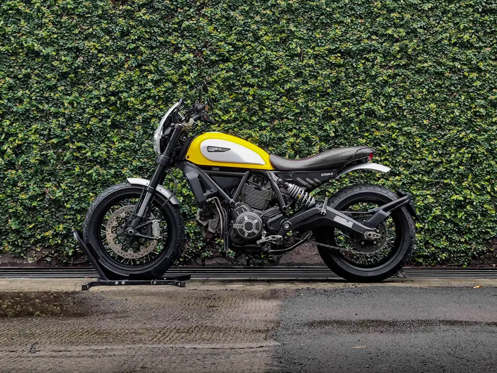 Ducati Scrambler 800 2016 TT FP Low Odo Like New