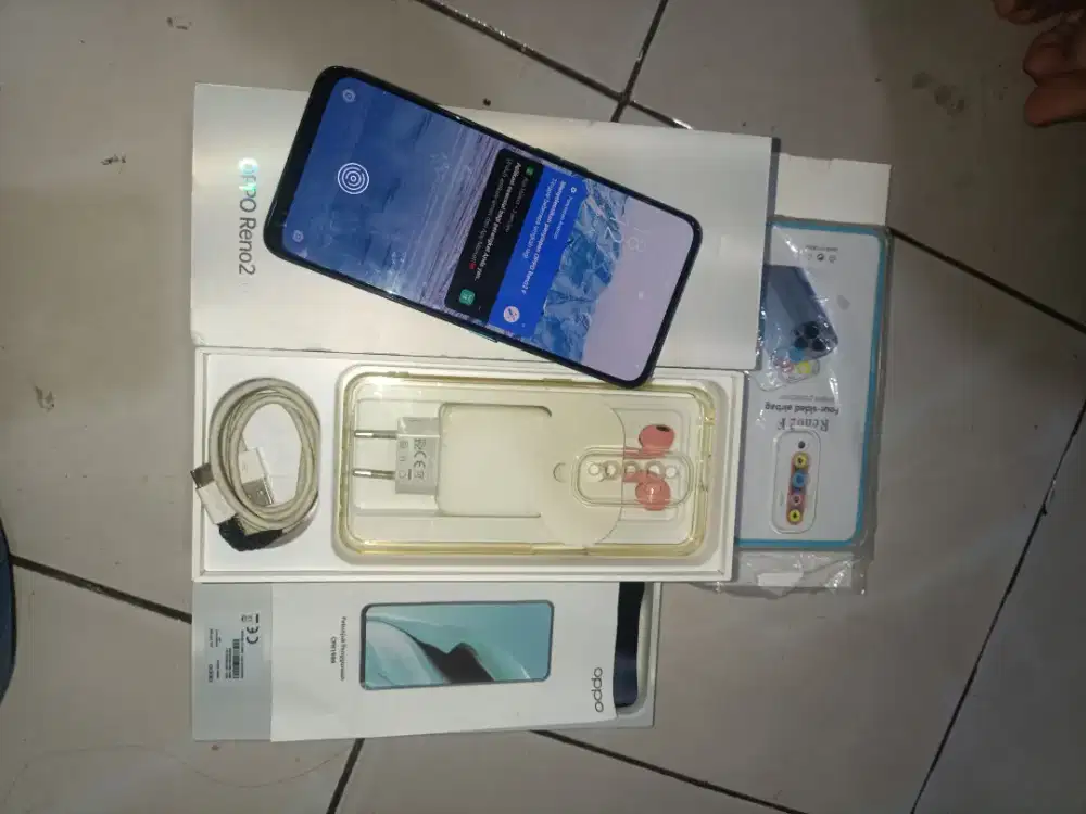 OPPO RENO 2F RAM 8/128 FULLSET NOMINUS ORIAN SEGEL KAMERA BENING POPUP