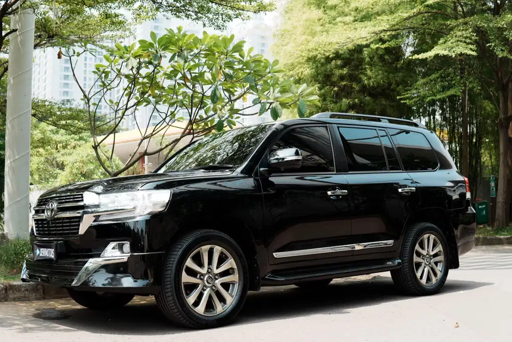 Toyota Land Cruiser zx 200 2008