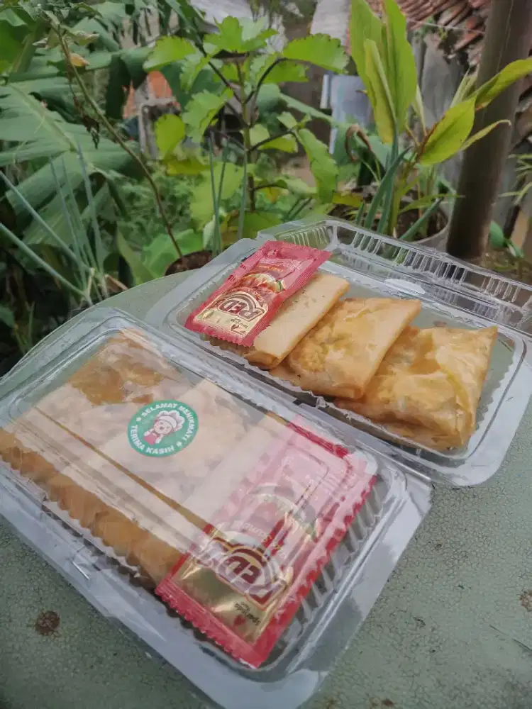 lumpia isi tahu telor