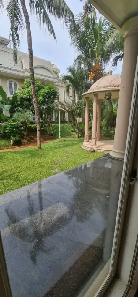 Disewakan Rumah Taman Resort Mediterania