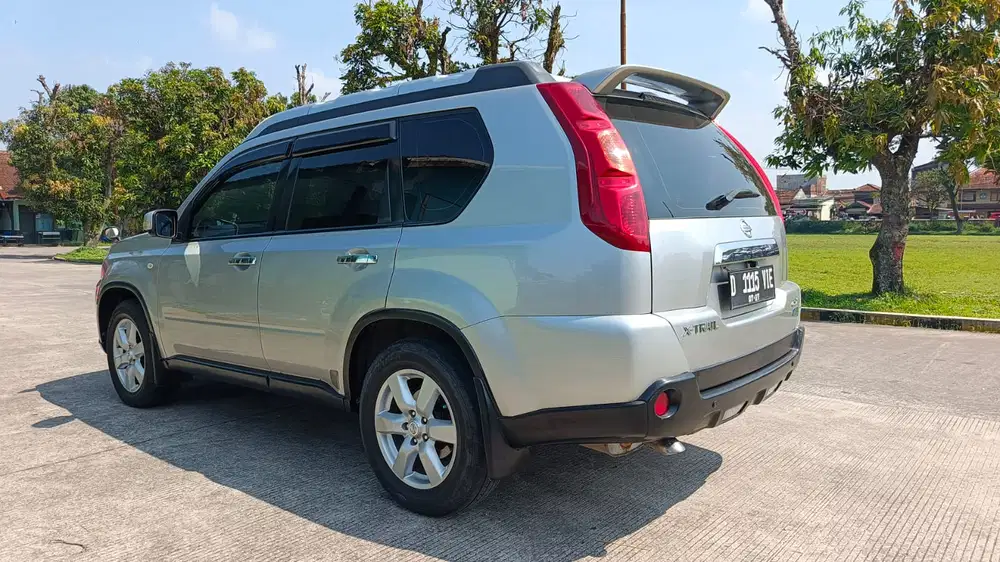 Nissan X-Trail 2011 Bensin