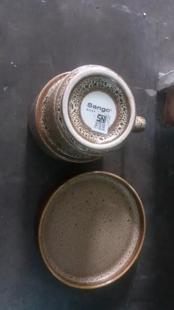 Gelas cantik dan unik