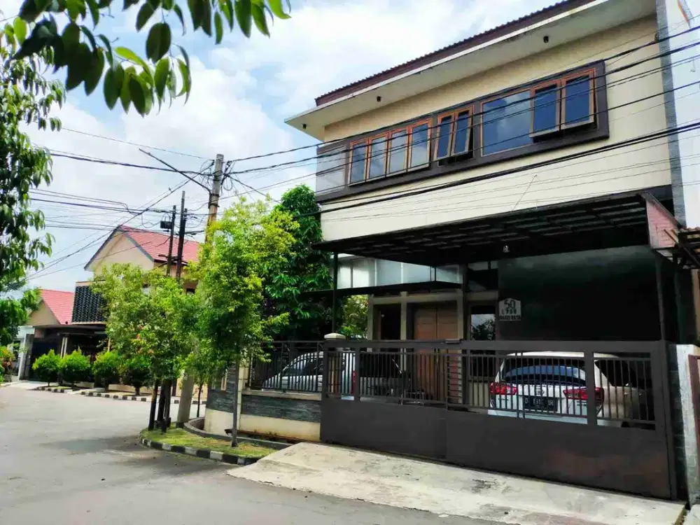 rumah 2lantai posisi hoek strategis di puri dago arcamanik bandung