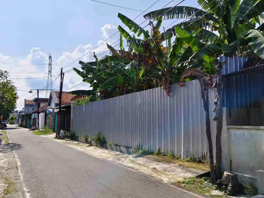 Tanah Pekarangan Solo Kota Dekat ke Manahan Siap Bangun