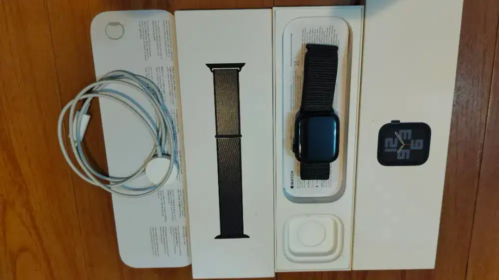 Apple watch SE gen2 2025 44 mm ibox garansi panjang