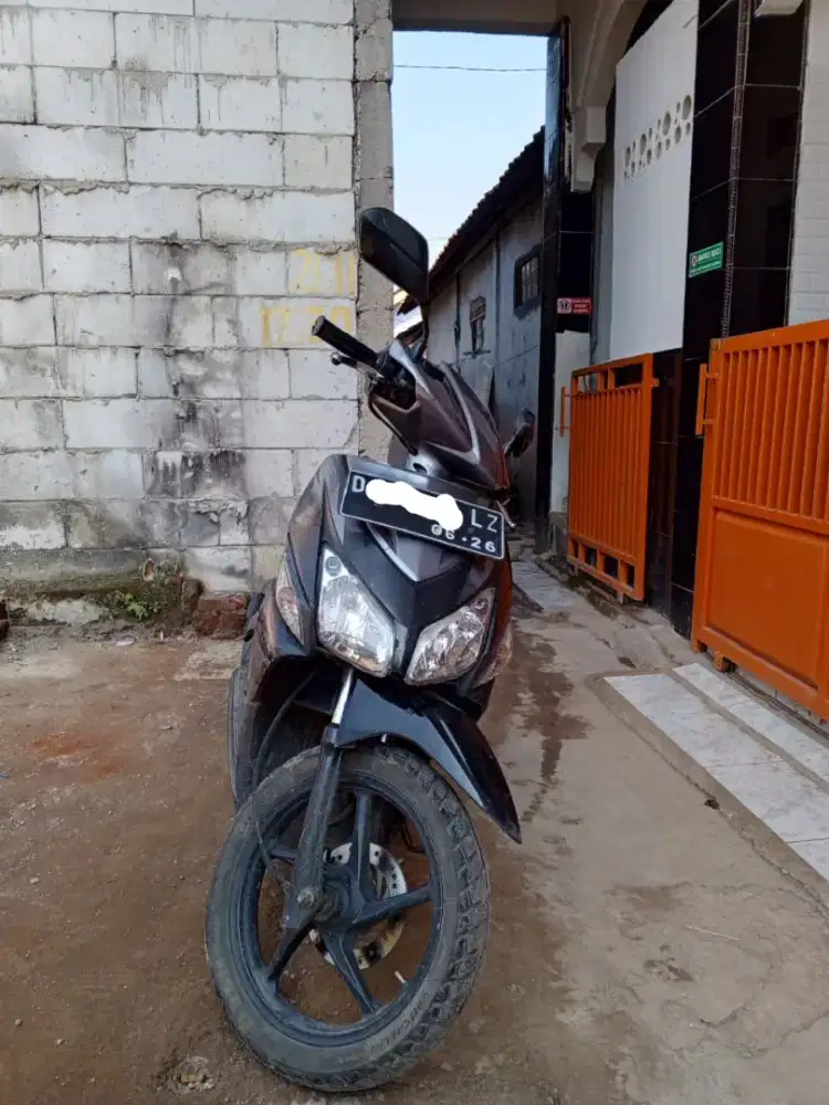 Vario 110 CC hitam 2011