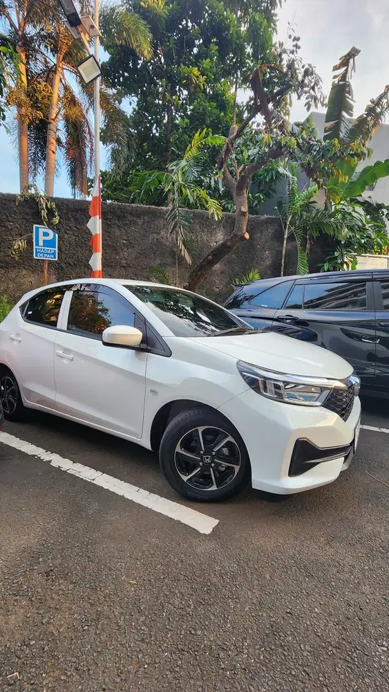 Honda Brio Satya 2025 Bensin