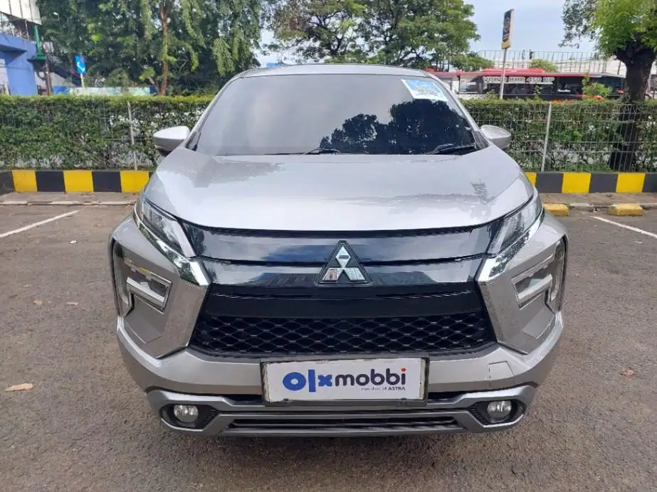 LOW DP Mitsubishi Xpander 1.5 Sport Bensin-AT 2022 JFL
