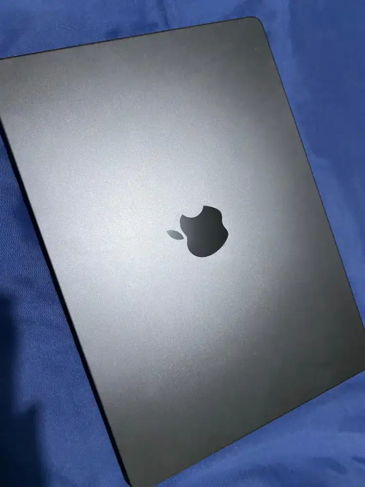 Macbook Pro M3 18/512 GB - 14 inch Inter