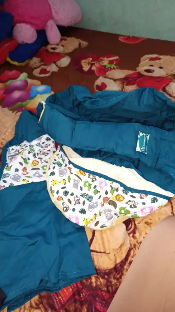 Gendongan bayi snobby