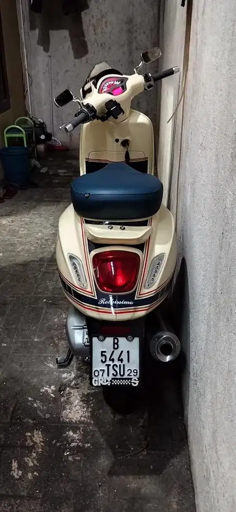 Vespa Sprint 2024