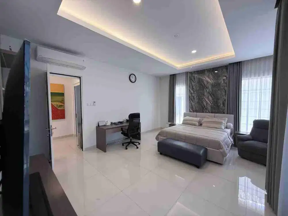 Dijual Rumah Semi Furnished Cluster Menteng Village Gading Serpong Tangerang