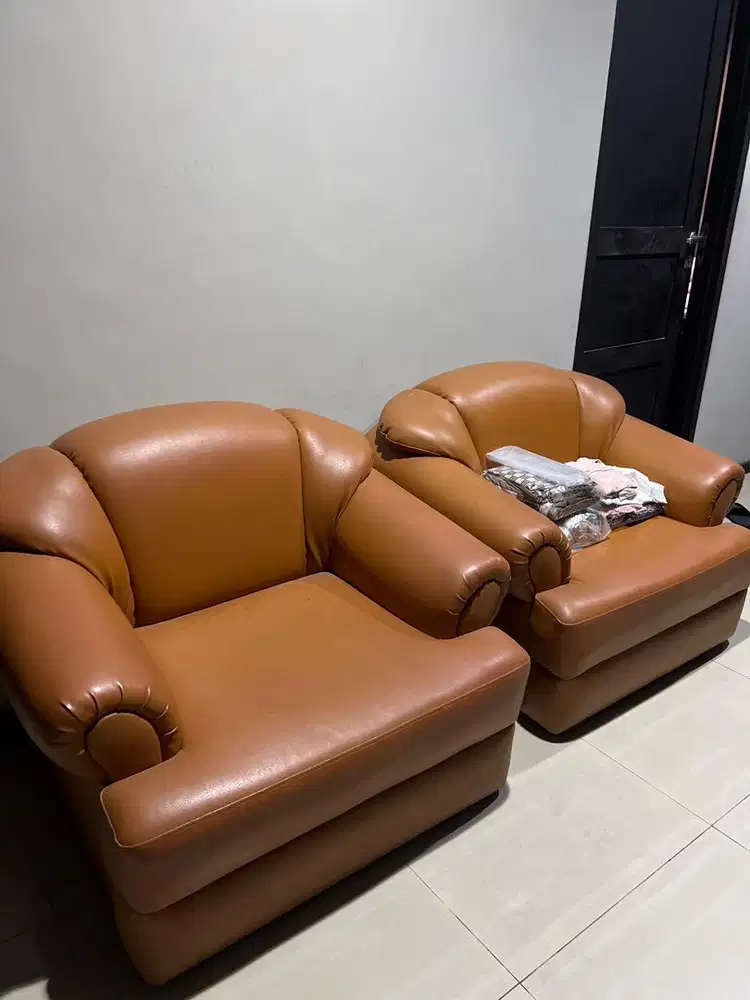 SOFA RUANG TAMU